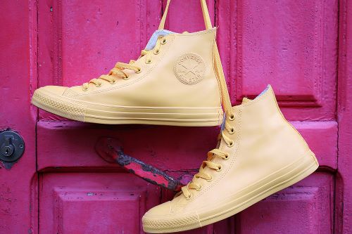 administracion-redes-sociales-teruel-zapatillas-rosas